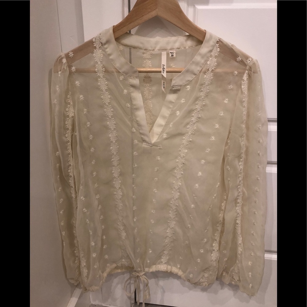 Bellatrix Women’s Cream Long-Sleeve Top Size: M